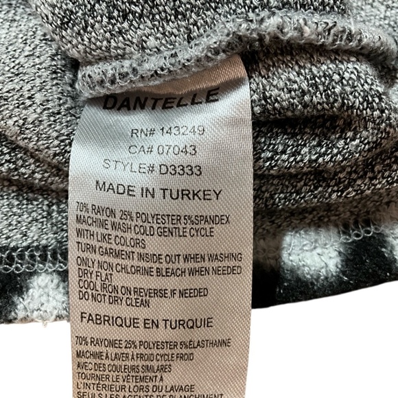 DANTELLE Animal Print Short Sleeve Lightweight Sweater Front Pockets Sz L - Picture 7 of 9